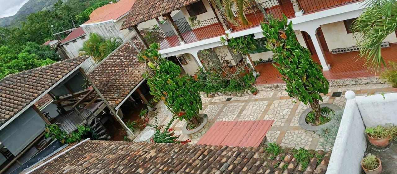 Hotel Don Udo'S Copán Esterno foto